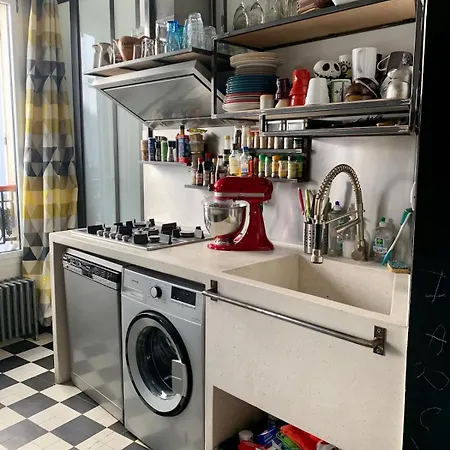 Quiet Loft 70sq In Trendy 11th Area Apartment *