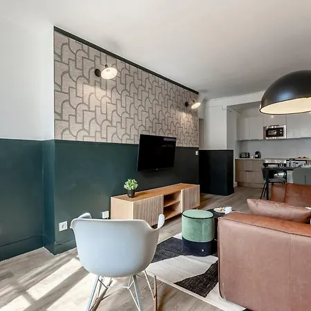 42#opera #louvre #paris02 #2bedrooms #ac Paris