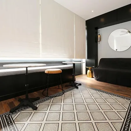 Apartment Proche Des Celebres Puces De 4p *