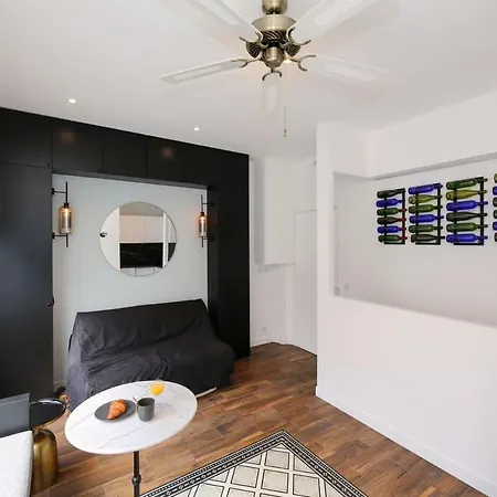 Proche Des Celebres Puces De 4p Apartment Paris