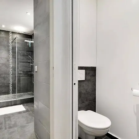 Apartment Spacieux - Arc De Triomphe