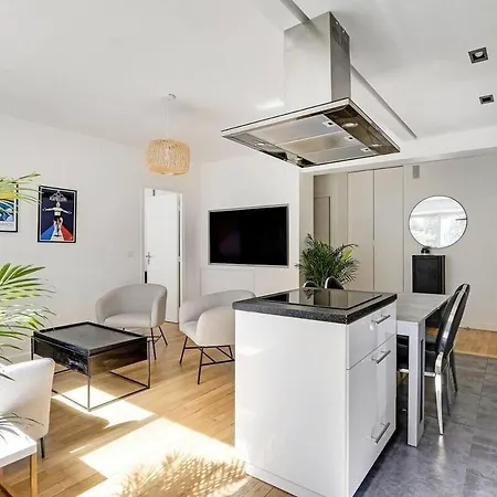 Apartment Spacieux - Arc De Triomphe