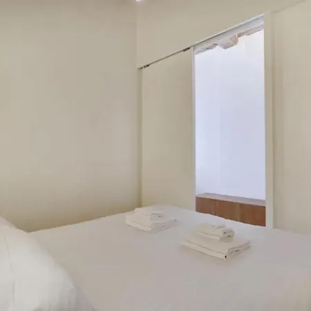 Makom Saint Honore Apartahotel *