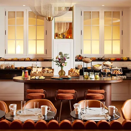 Sofitel Baltimore Tour Eiffel מלון 5*