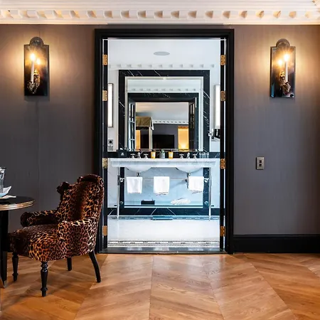 De Berri Champs-élysées, A Luxury Collection 5* Paris