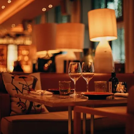 Brach - Evok Collection Hotel