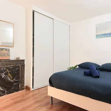 Apartment Tres Pres Du Pantheon Et De Notre-dame Paris