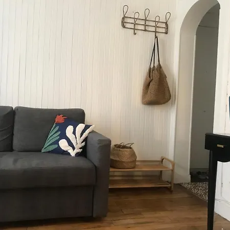 Apartment Charming 3-room Apartment, Center *