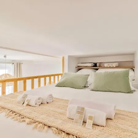 Apartment Raspail 3 - Lb - Cosy For 4 Pers In Heart Of