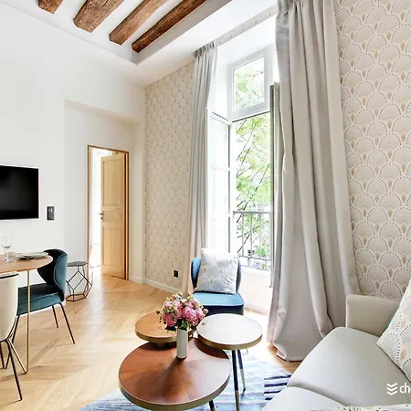 Apartment Stylish - 2br 6p - Le Marais *