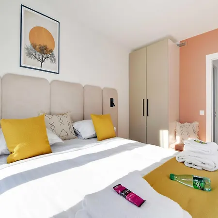 Chic - 1br 4p - Sacre-c Ur *