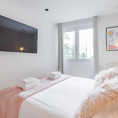 Apartmán Lovely - 3br 6p - Canal St Martin Paříž
