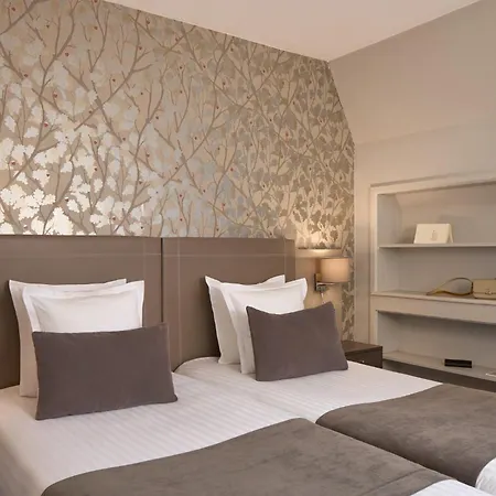 Hotel Timhotel Opéra Blanche Fontaine Paris