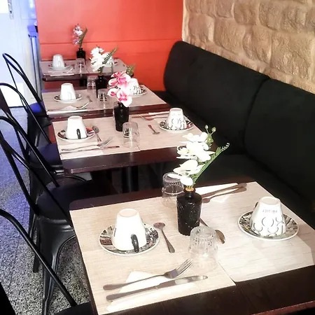 Bastille Hotel