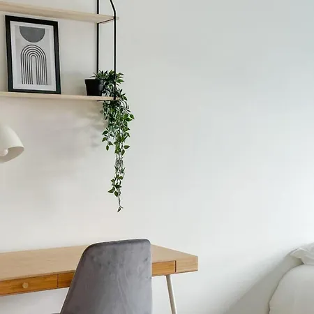 Apartment Flexliving - Whole - Hillairet *