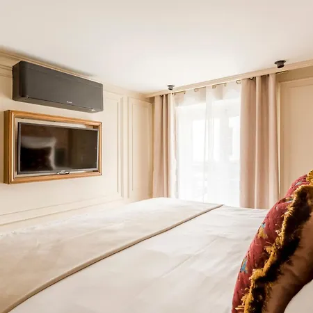 Merveil - Luxury - Marais - Turenne Apartment