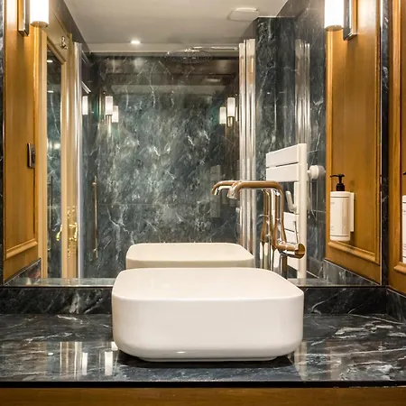Merveil - Luxury - Marais - Turenne Apartment *
