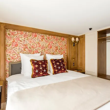 Apartment Merveil - Luxury - Marais - Turenne Paris