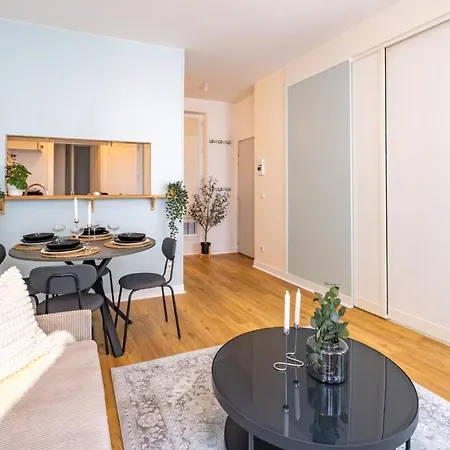 Cozy & Chic In Montorgueil - 4 Guests Paris