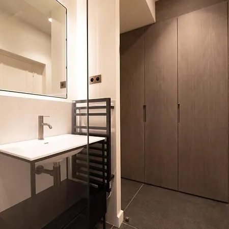 Sentez Vous Comme Chez Vous Au Coeur Du Marais Apartment