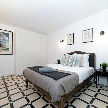 Apartment Triplex 50 M2 - Montorgueil & Marais Paris