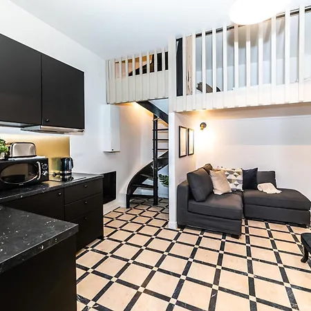 Triplex 50 M2 - Montorgueil & Marais * Paris