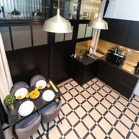 Triplex 50 M2 - Montorgueil & Marais Apartment