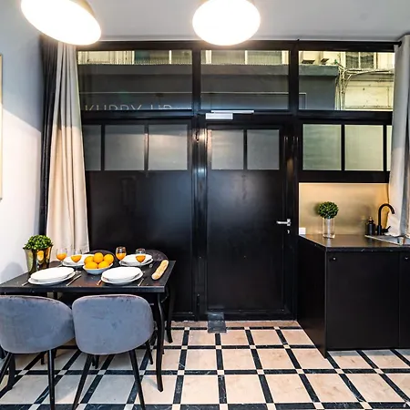 Triplex 50 M2 - Montorgueil & Marais Apartment