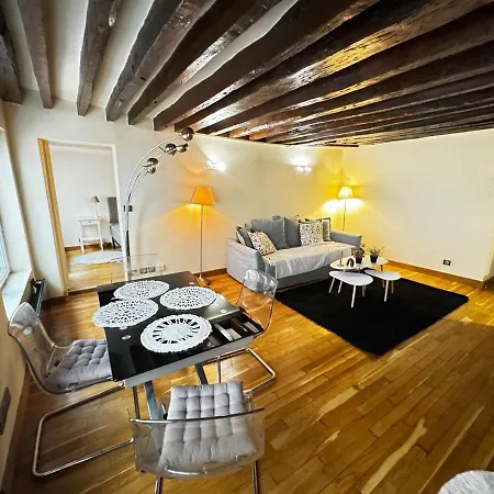 Grands Boulevards 4 Guests *
