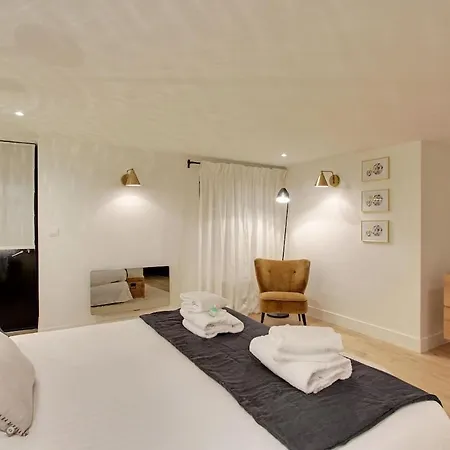 Apartment 2 En 1 - Superbe Pres Du Louvre L 12p Paris