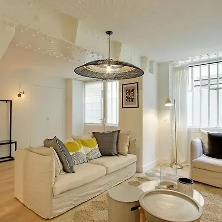 Apartment 2 En 1 - Superbe Pres Du Louvre L 12p Paris