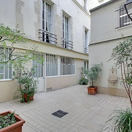 Apartment 2 En 1 - Superbe Pres Du Louvre L 12p Paris