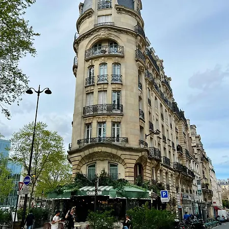 Spacious In Saint-germain-des-pres