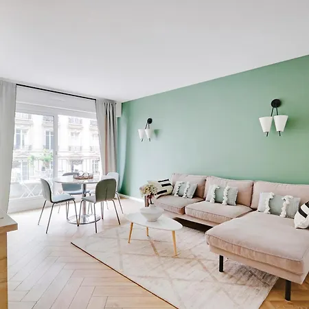 3 Pieces Contemporain Avec Balcon Ensoleille Apartment Paris
