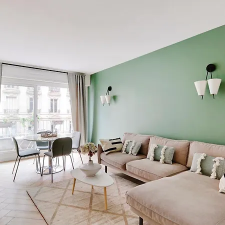 3 Pieces Contemporain Avec Balcon Ensoleille