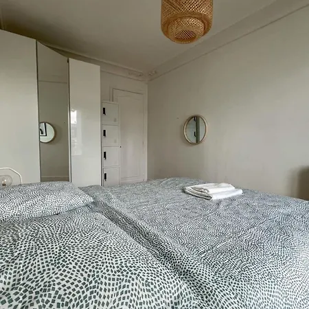 Flexliving - Whole Flat - Voltaire