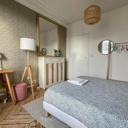 Flexliving - Whole Flat - Voltaire Paris