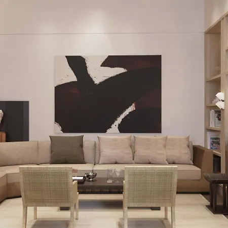 Mondovi Luxury Paris