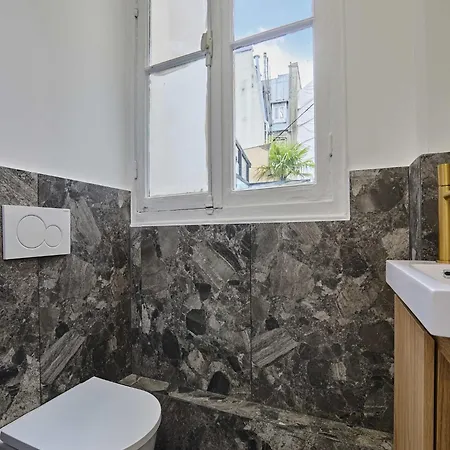 Sublime, Luxurious Flat Ac Matignon St Honore Apartment