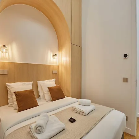 Apartment Sublime, Luxurious Flat Ac Matignon St Honore