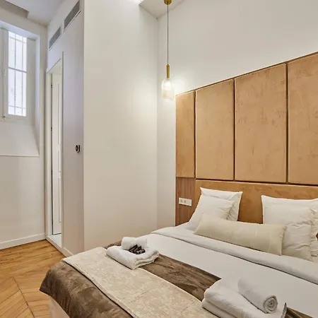 Apartment Sublime, Luxurious Flat Ac Matignon St Honore *