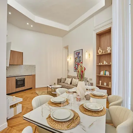Apartment Sublime, Luxurious Flat Ac Matignon St Honore *