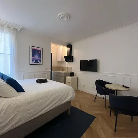 Flat In Heart Of Apartamento