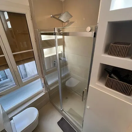 Flat In Heart Of *