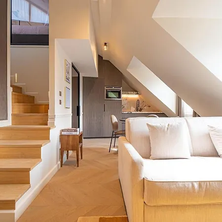 Enjoy Parisian Life In An Elegant Flat - Le Marais Apartment *