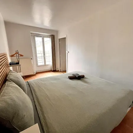 Sacre-coeur Basilica 25 Min Away Metro 3,5,8,9,11 Apartment *