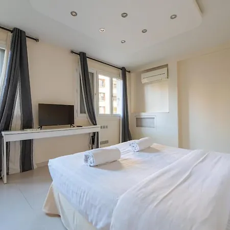 Apartment Spacious 3br Canal Saint Martin Paris