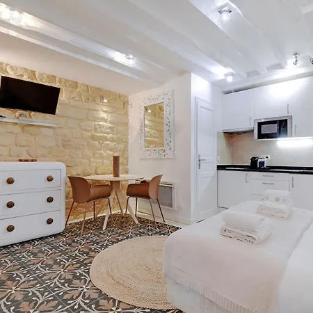 Pick A Flat's In Bastille - Rue Amelot Apartment