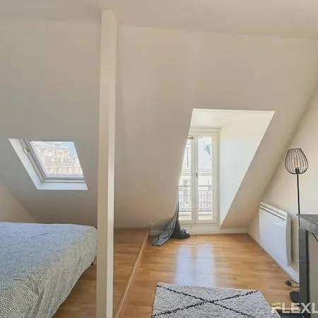 Flexliving - Whole Flat - Bausset * Paris
