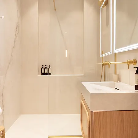 Maison Galante - Serviced In Champs-elysees * Parigi